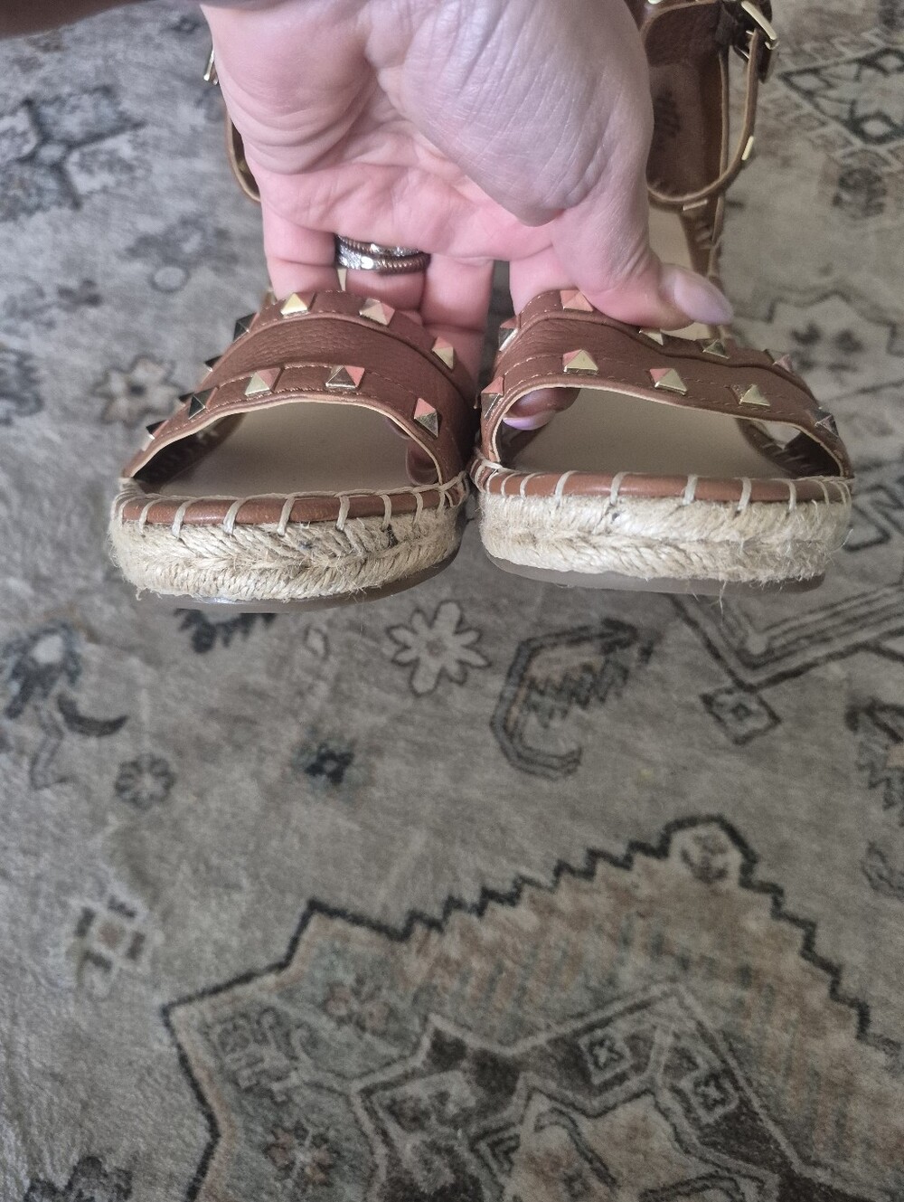 NWOT- Marc Fisher Leather Rockstud Wedge Sandals - Picture 9 of 12